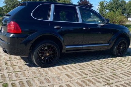 Porsche Cayenne 230.000 km 19.999 € Stuttgart 70191
