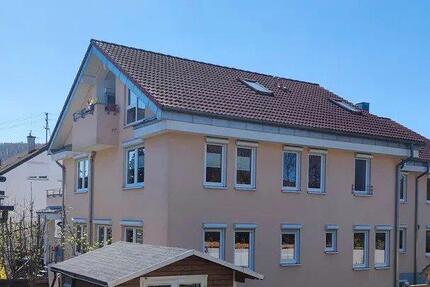 Wohnung Leonberg - 2 Zimmer, 61 m&sup2;, 860&euro; | Angebot:26293141