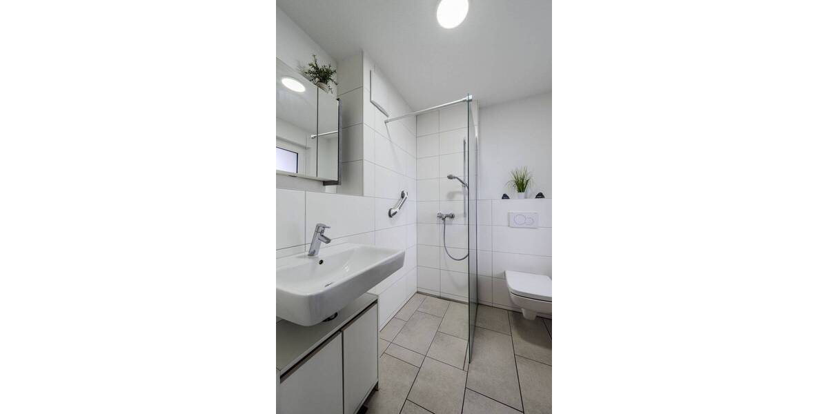 Etagenwohnung Stuttgart / Zuffenhausen Zuffenhausen - 2 Zimmer, 43 m&sup2;, 279.000&euro; | Angebot:26038008
