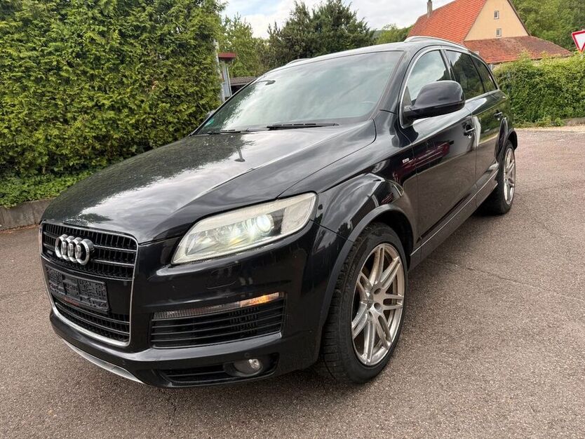 Q7