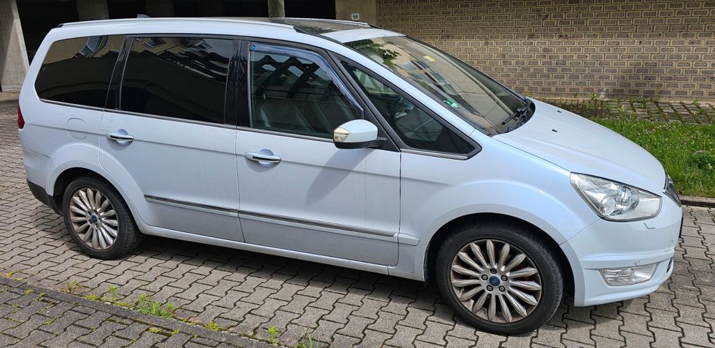 Ford Galaxy 254.000 km 6.400 &euro; Stuttgart 70435