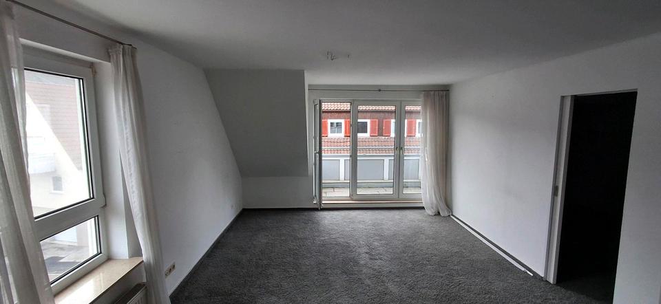Dachgeschoßwohnung Esslingen am Neckar Oberesslingen - 2 Zimmer, 42 m&sup2;, 217.000&euro; | Angebot:25076790