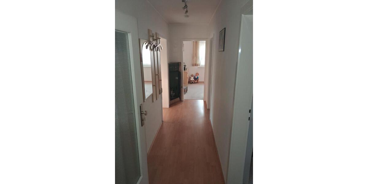 Mehrfamilienhaus, Wohnhaus Stuttgart Mühlhausen - 8 Zimmer, 188 m&sup2;, 649.000&euro; | Angebot:26749592