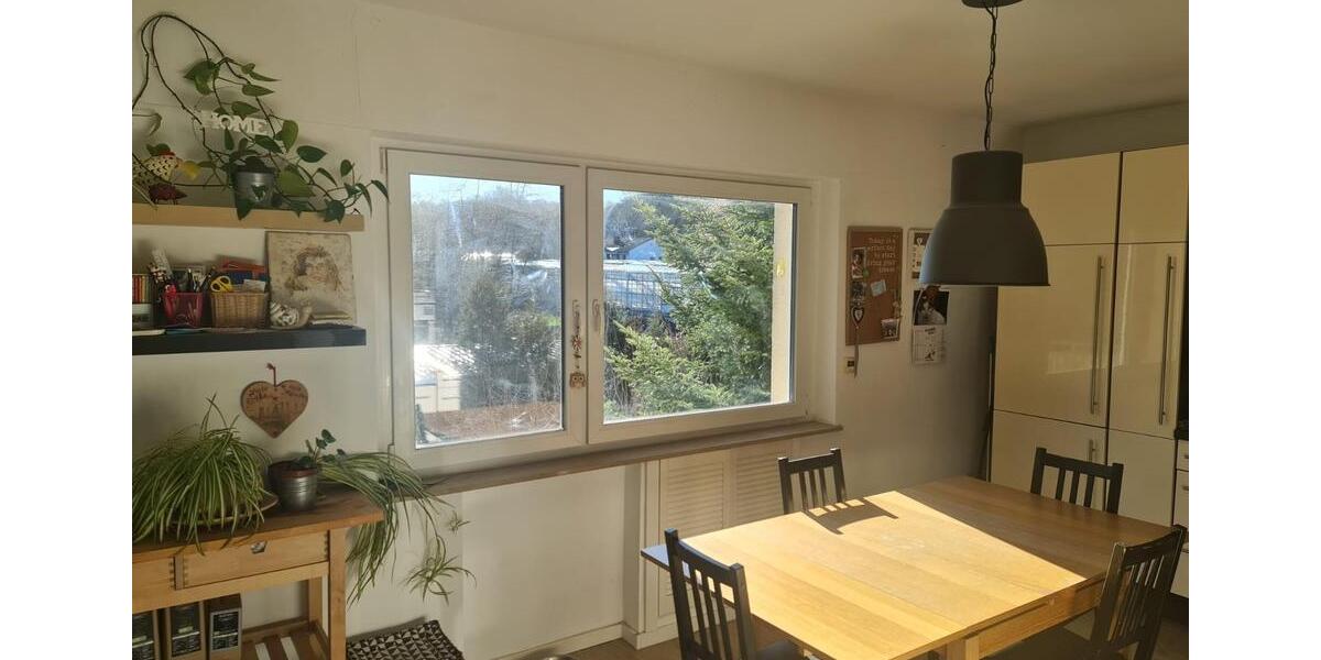 Etagenwohnung Stuttgart Feuerbach - 3.5 Zimmer, 86 m&sup2;, 385.000&euro; | Angebot:27261743