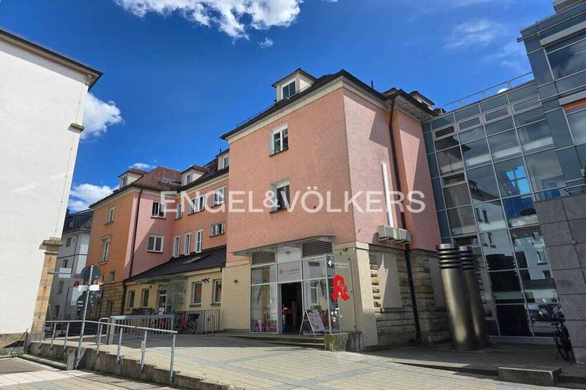 Transformer-Immobilie . teilbare Büroetage in bester Lage . nutzbar als Wohnung(en), BüroPraxis