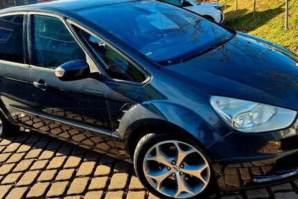 Ford S-Max 324.200 km 1.800 € Filderstadt 70794
