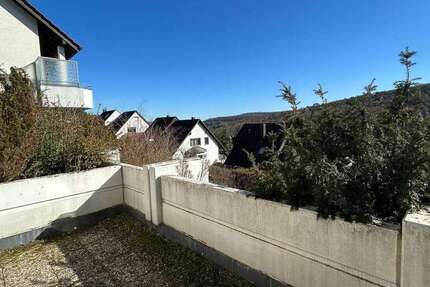 Wohnung Stuttgart Hedelfingen - 2 Zimmer, 74 m&sup2;, 900&euro; | Angebot:23589458