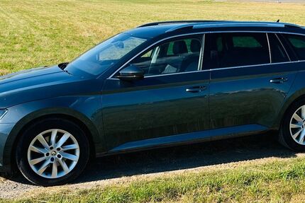 Skoda Superb 96.000 km 17.500 &euro; Nufringen 71154