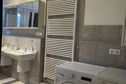 Büro in Korntal-Münchingen 449.000 € 253 m² zimmer