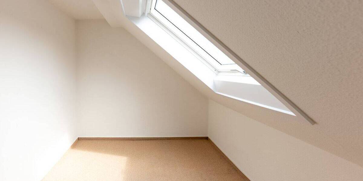 Mehrfamilienhaus, Wohnhaus Stuttgart Degerloch - 8 Zimmer, 170 m&sup2;, 775.000&euro; | Angebot:22275505