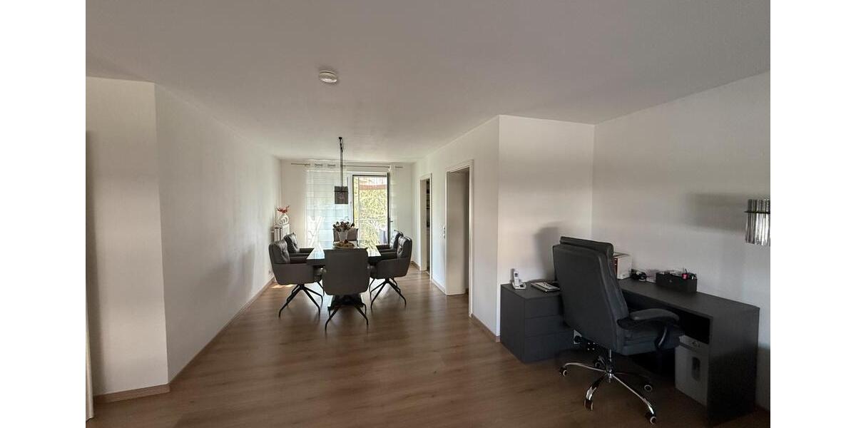 Etagenwohnung Remseck am Neckar - 4.5 Zimmer, 104 m&sup2;, 490.000&euro; | Angebot:26367768