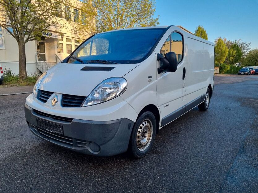 Renault Trafic 480.050 km 3.999 € Fellbach 70736