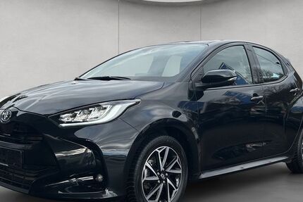 Toyota Yaris 39.500 km 19.490 &euro; Esslingen 73730