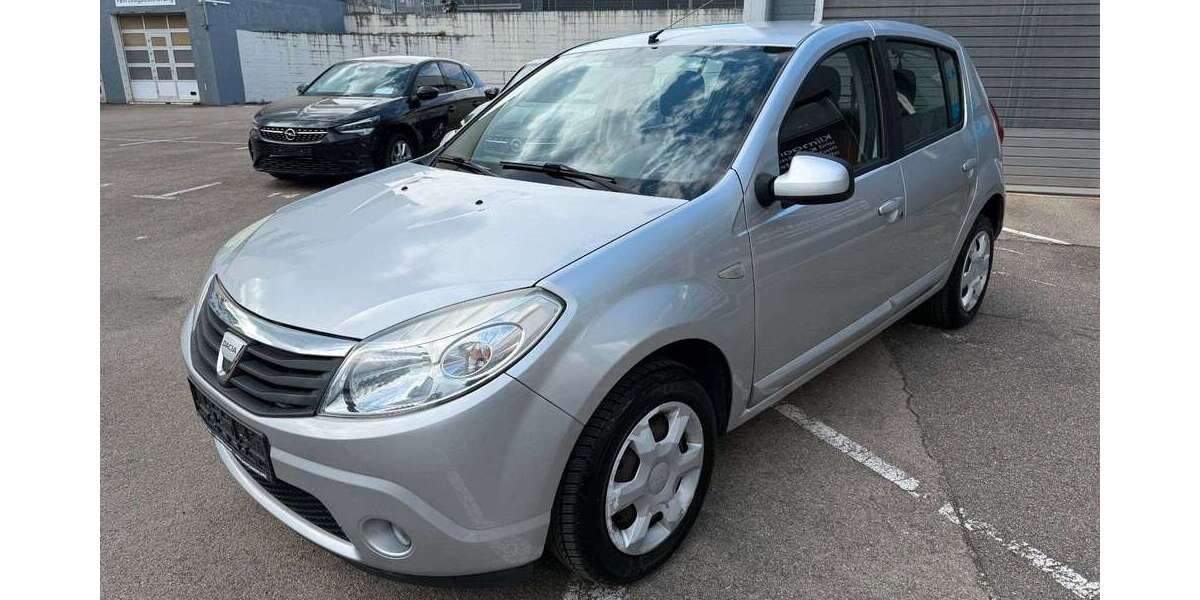 Dacia Sandero 29.000 km 4.490 &euro; Korntal-Münchingen 70825