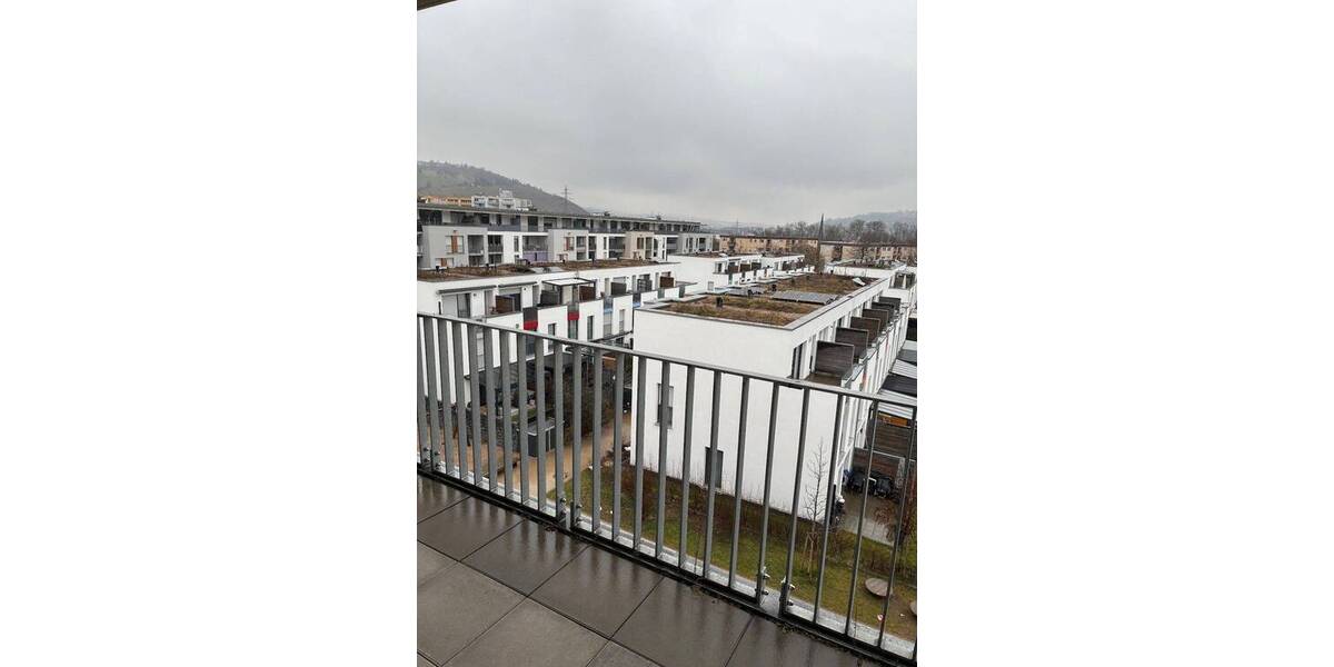 Etagenwohnung Esslingen am Neckar Weil - 4 Zimmer, 95 m&sup2;, 1.843&euro; | Angebot:25700605