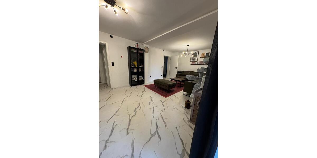 OHNE MAKLERPROVISION! 4,5 Zimmer auf 92 qm, 2021 Saniert 4.5 zimmer