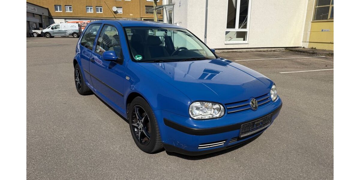 VW Golf 154.000 km 1.440 &euro; Möglingen 71696