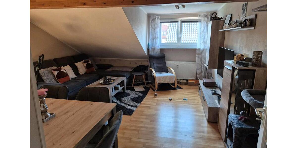 Dachgeschoßwohnung Oberboihingen - 3 Zimmer, 62 m&sup2;, 234.000&euro; | Angebot:27021317