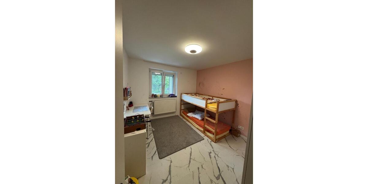 OHNE MAKLERPROVISION! 4,5 Zimmer auf 92 qm, 2021 Saniert 4.5 zimmer