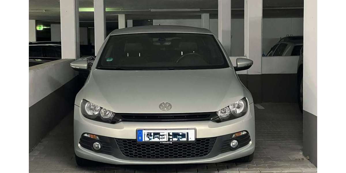 VW Scirocco 172.000 km 7.000 € Esslingen 73728