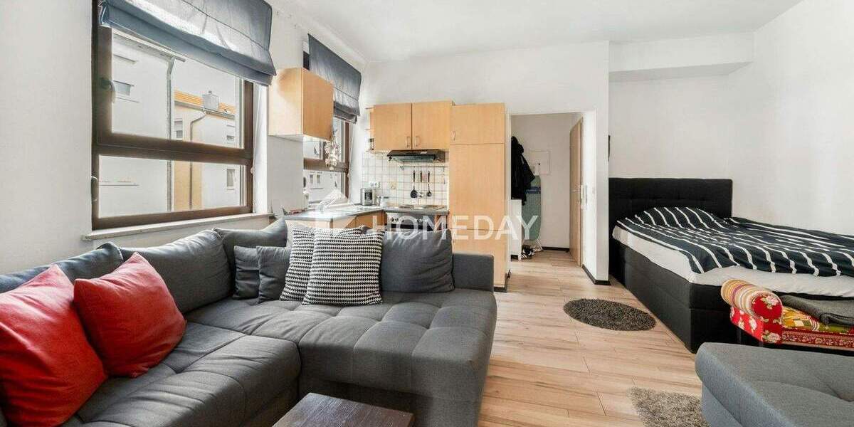 Ruhig, zentral und vielseitig: Großzügige Wohnung mit separater Einliegerwohnung in Feuerbach 6 zimmer