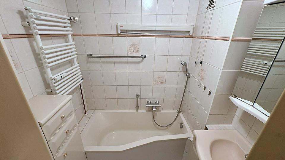 Etagenwohnung Ludwigsburg Hoheneck - 3 Zimmer, 76 m&sup2;, 259.000&euro; | Angebot:26900878