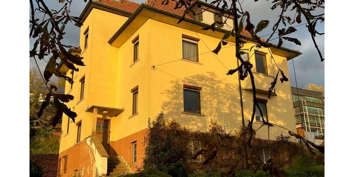 Einfamilienhaus Plochingen - 8 Zimmer, 200 m&sup2;, 549.000&euro; | Angebot:23779510