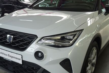 Seat Arona 41.476 km 18.949 € Holzgerlingen bei Stuttgart 71088