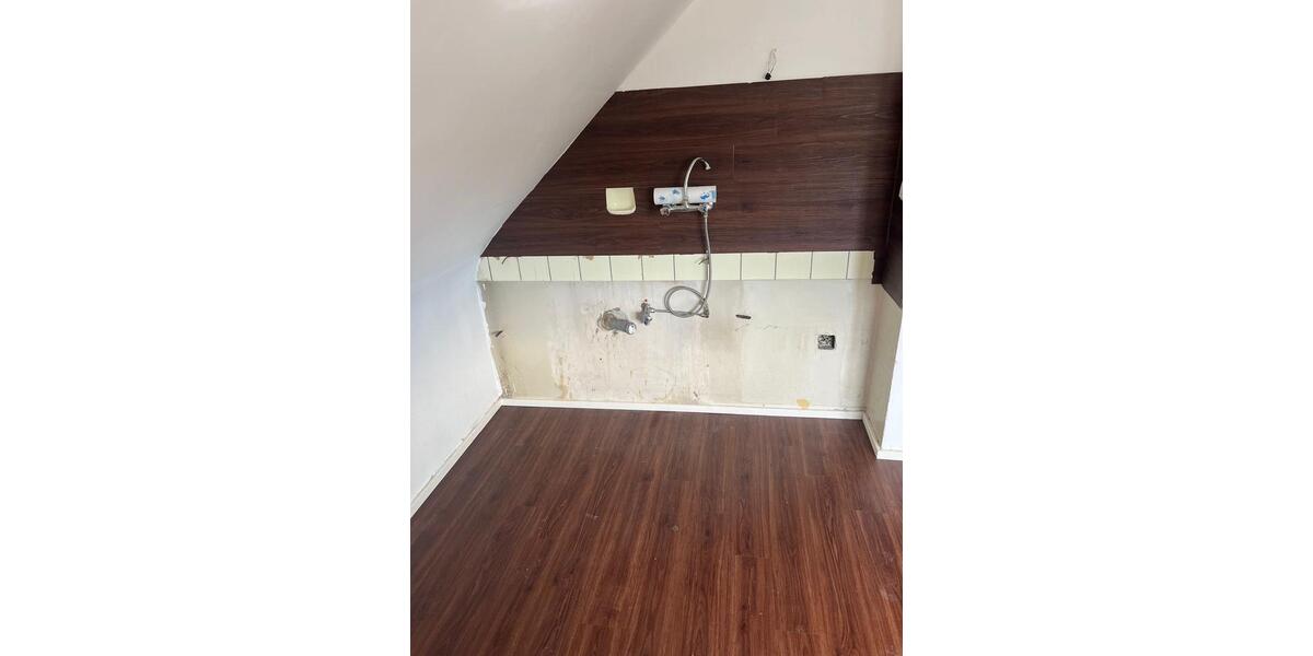 Dachgeschoßwohnung Filderstadt - 2 Zimmer, 50 m&sup2;, 950&euro; | Angebot:26325806