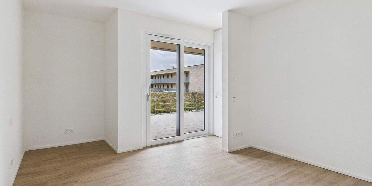 Etagenwohnung Sindelfingen Ost - 2 Zimmer, 73 m&sup2;, 1.360&euro; | Angebot:24029476