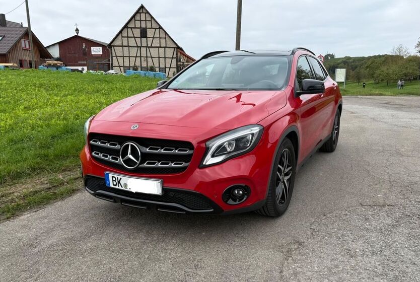 Mercedes-Benz GLA 200 83.400 km 21.950 € Aspach 71546