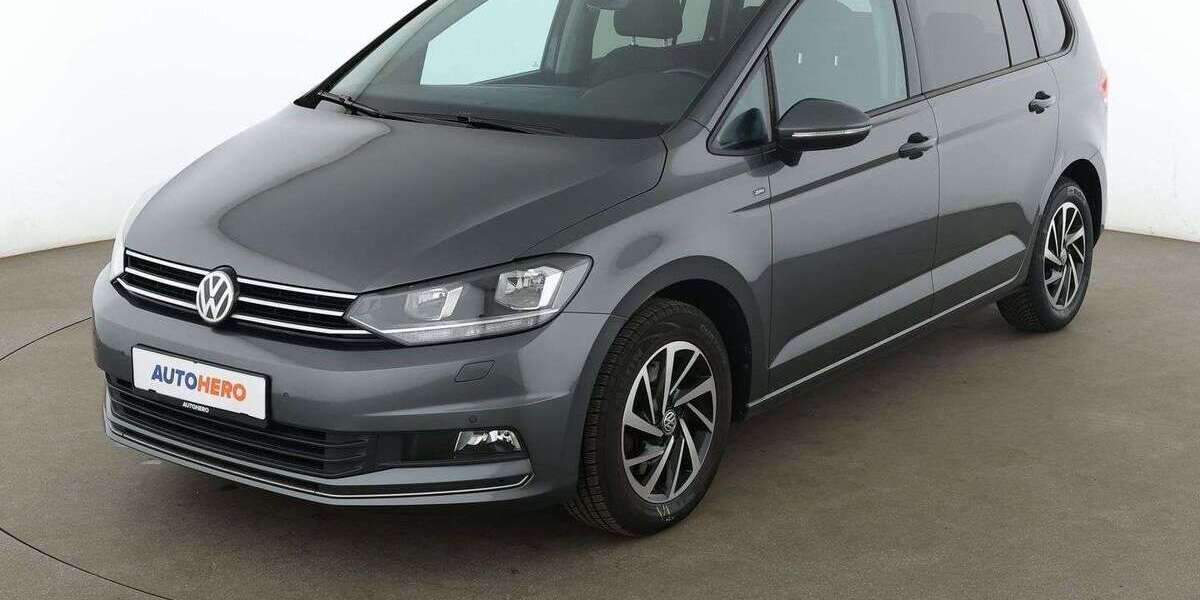 VW Touran 76.261 km 19.210 &euro; Stuttgart 70195
