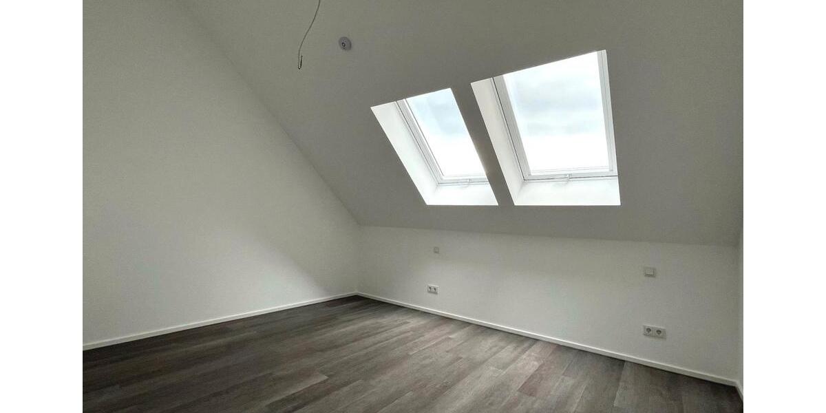 Einfamilienhaus Böblingen Dagersheim - 2.5 Zimmer, 93 m&sup2;, 1.650&euro; | Angebot:26480203