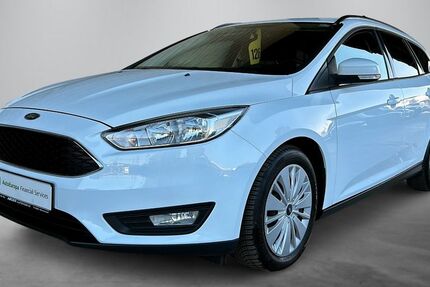 Ford Focus 65.000 km 11.700 &euro; Weinstadt 71384