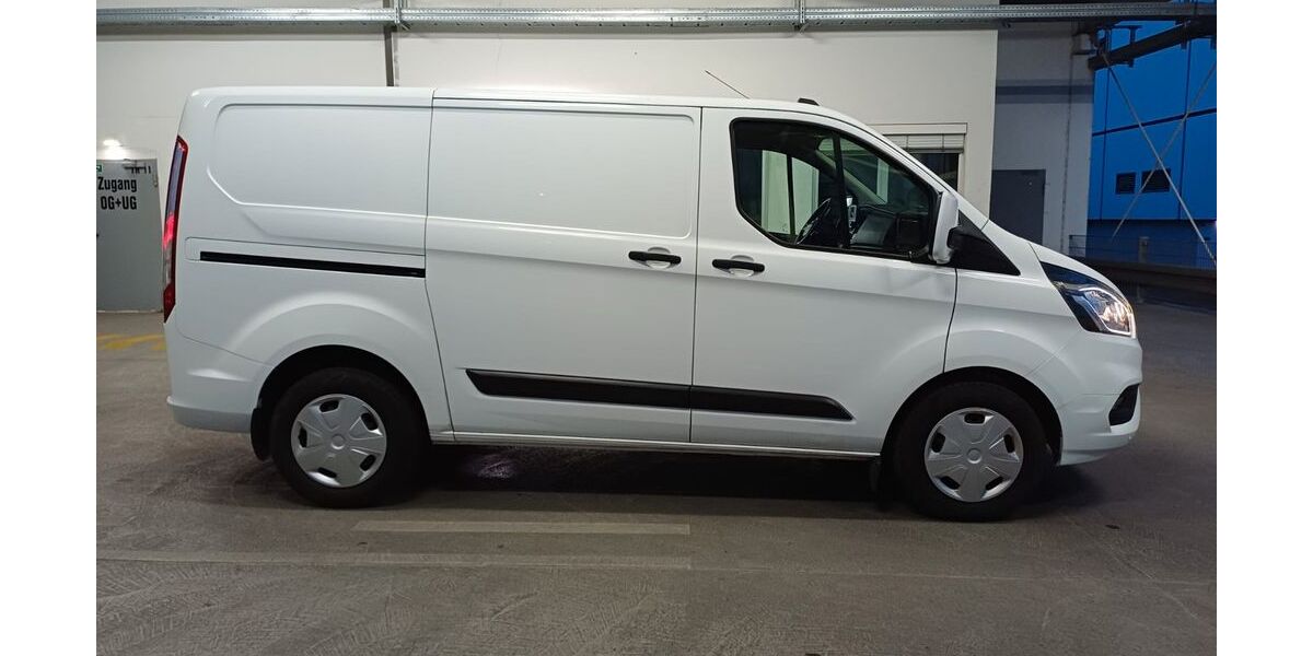 Ford Transit Custom 135.000 km 14.800 &euro; Esslingen am Neckar 73733