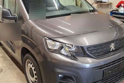 Peugeot Partner 199.000 km 6.550 &euro; Ditzingen 71254