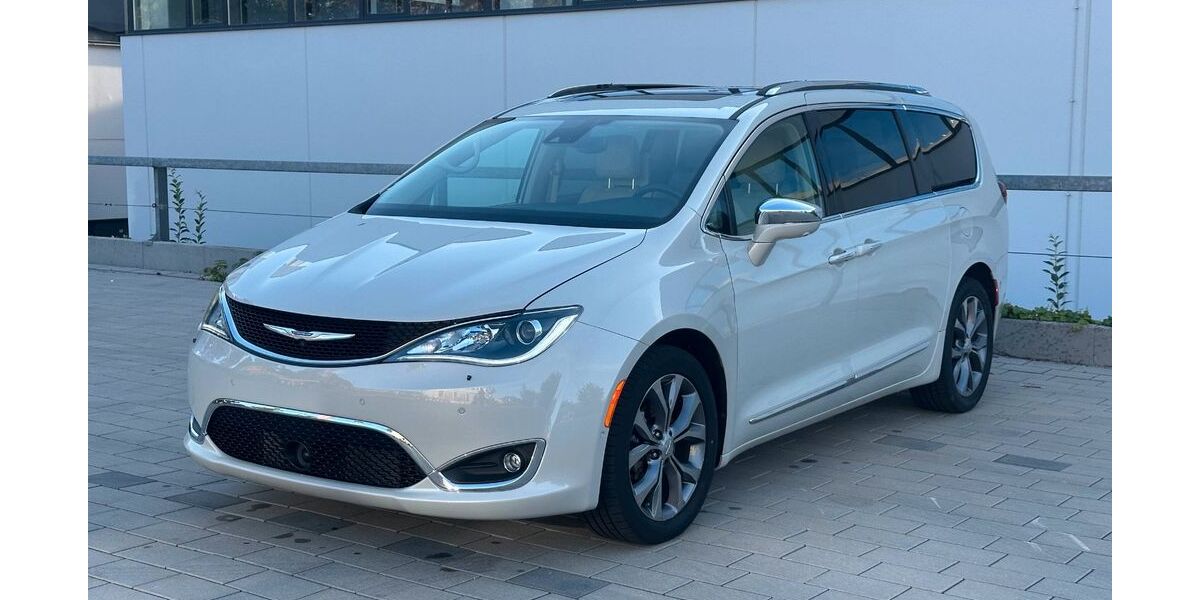Chrysler Pacifica 95.112 km 27.500 &euro; Bietigheim-Bissingen 74321