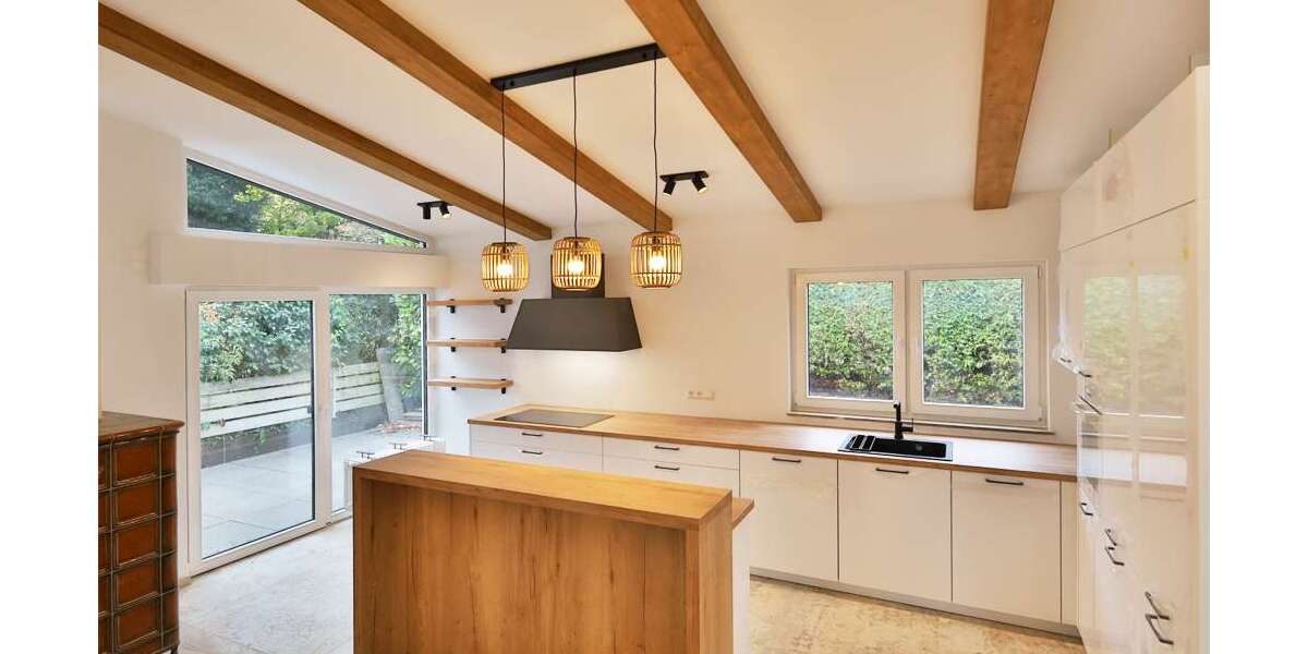 Einfamilienhaus Leonberg - 5 Zimmer, 175 m&sup2;, 2.740&euro; | Angebot:24872256