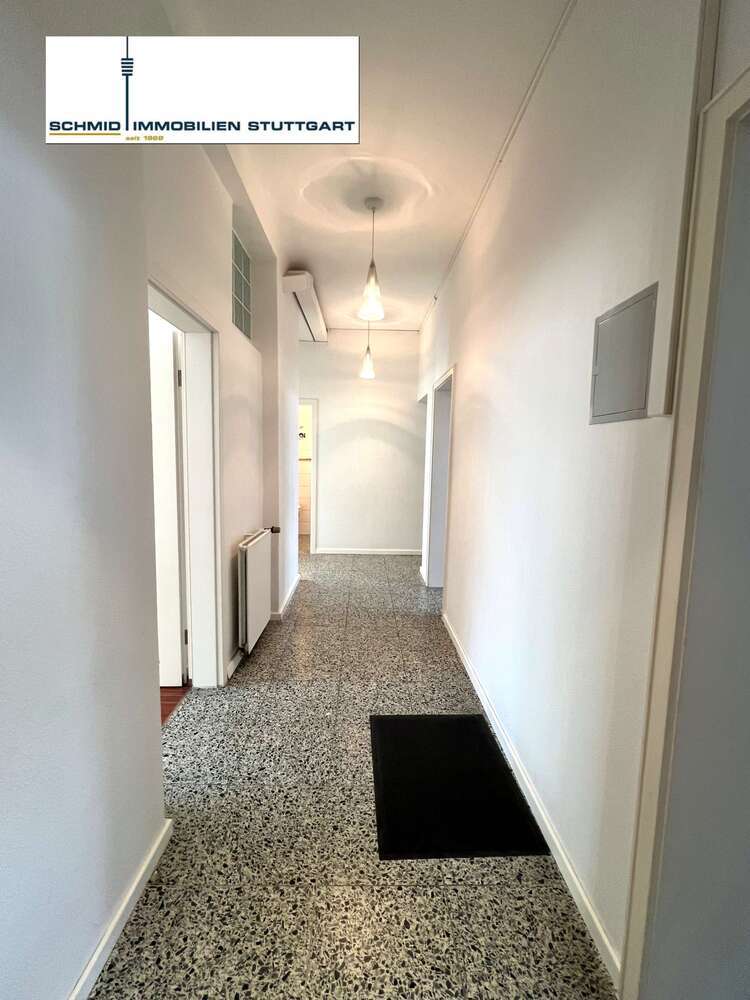 Büro in Stuttgart 1.200 € 84.3 m²