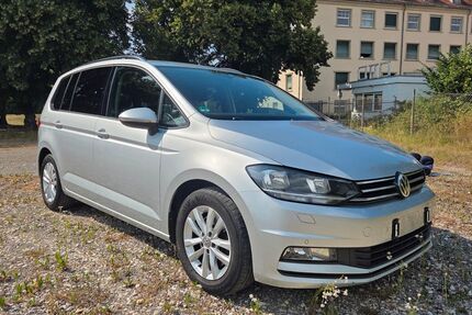 VW Touran 147.000 km 14.500 &euro; Oberboihingen 72644