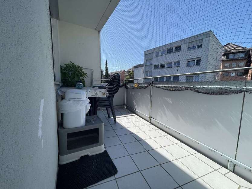 Wohnung zum Kaufen in Leonberg 209.000 € 63 m²