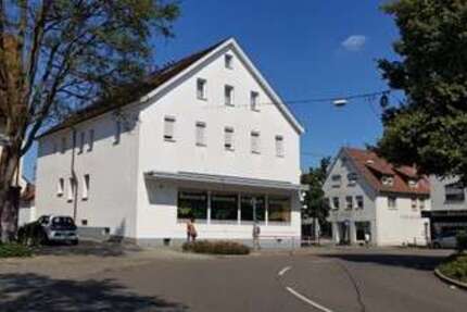 Haus zum Kaufen in Stuttgart 2.300.000 € 831.61 m² 12 zimmer