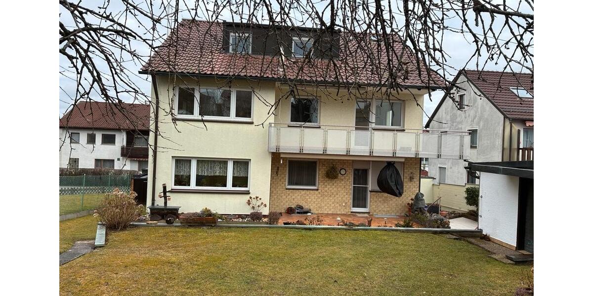 Etagenwohnung Filderstadt - 4 Zimmer, 94 m&sup2;, 1.400&euro; | Angebot:26670361