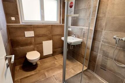 Wohnung Stuttgart Vaihingen - 2 Zimmer, 67 m&sup2;, 1.000&euro; | Angebot:26235919