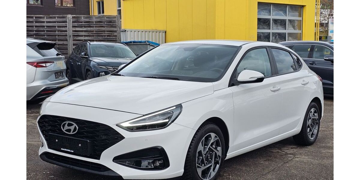 Hyundai i30 15.137 km 19.700 &euro; Leonberg 71229