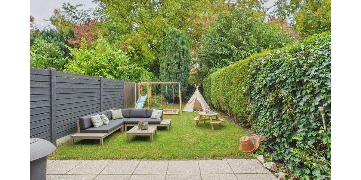 Reihenmittelhaus Stuttgart Stammheim - 5 Zimmer, 127 m&sup2;, 548.000&euro; | Angebot:25669368