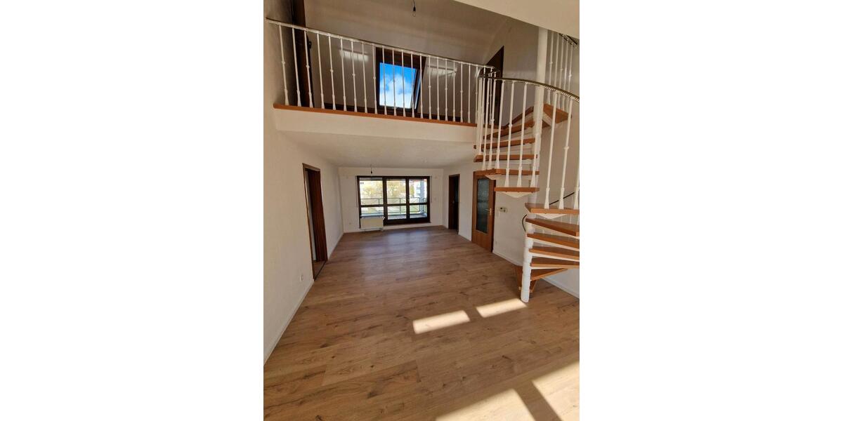 Maisonettenwohnung Fellbach - 4.5 Zimmer, 111 m&sup2;, 1.899&euro; | Angebot:26323354