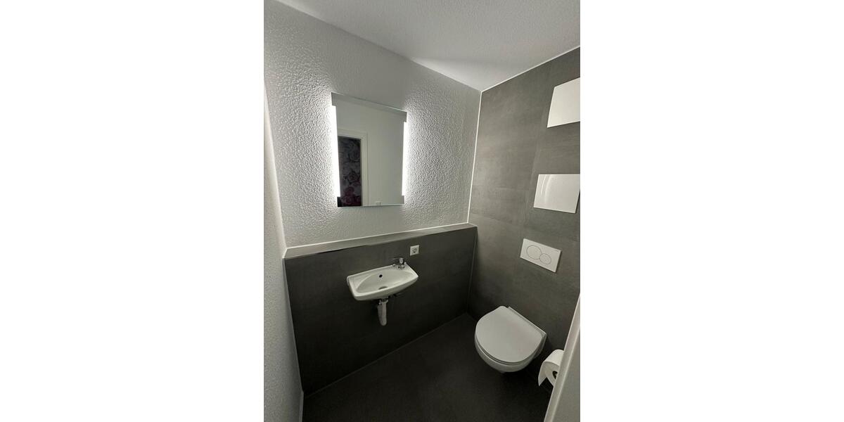 Erdgeschoßwohnung Ebersbach an der Fils - 3.5 Zimmer, 84 m&sup2;, 1.450&euro; | Angebot:24775290