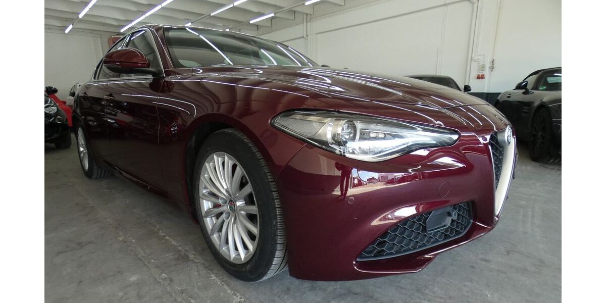 Alfa Romeo Giulia 124.000 km 18.499 &euro; Metzingen 72555