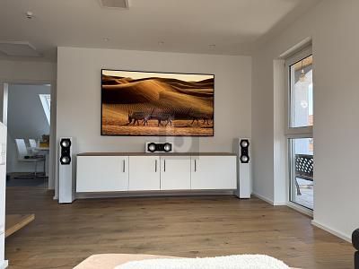LUXURIÖSES SMART-HOME MIT PREMIUM AUSSTATTUNG - Maisonettenwohnung Winterbach | Angebot:27347611